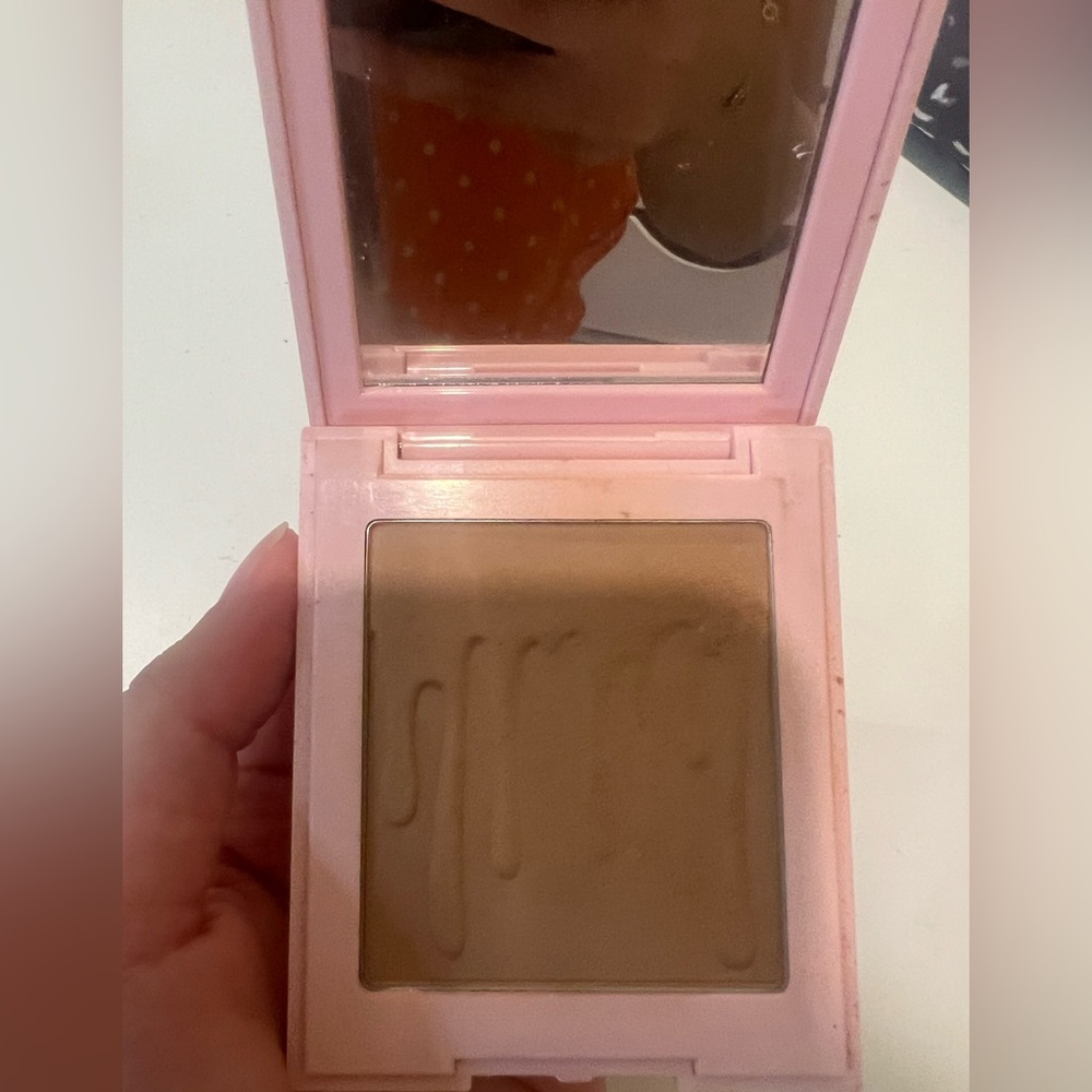 kylie cosmetics bronzer